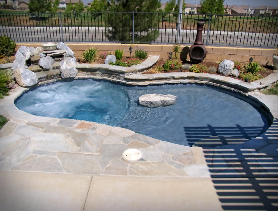 What Does Good Pool Service Include?