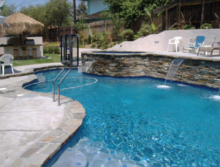 Pool Service : The Risks of a Poorly Maintained Pool