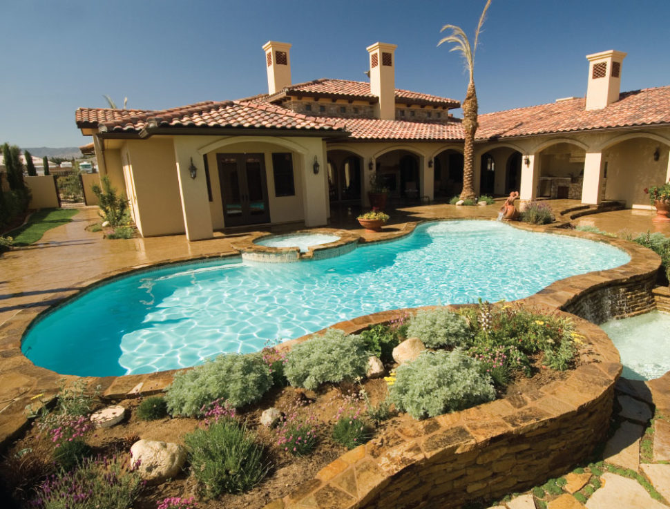 What You Should Consider If You Decide to Build a New Pool