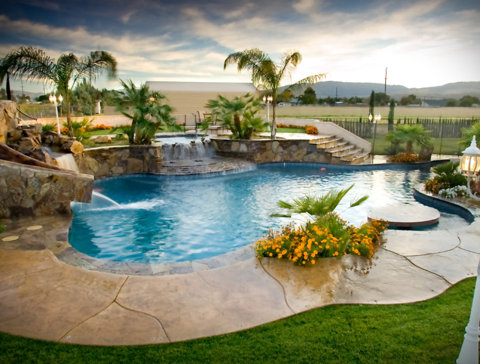 Design Trends for Custom Pools